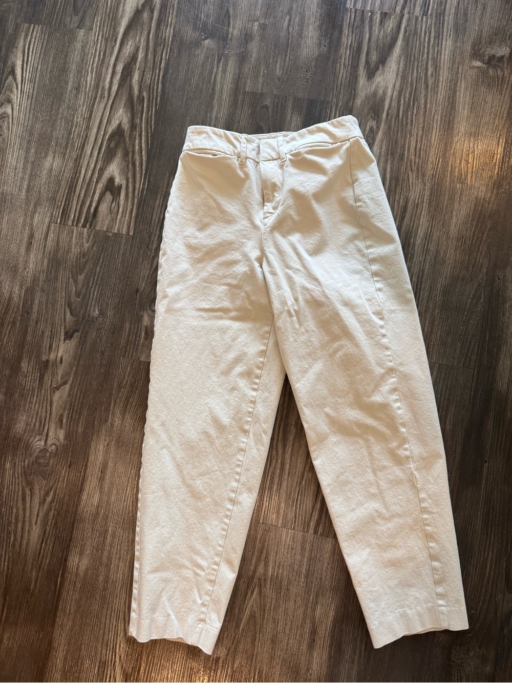 Old Navy High-Rise Pixie Straight Pants